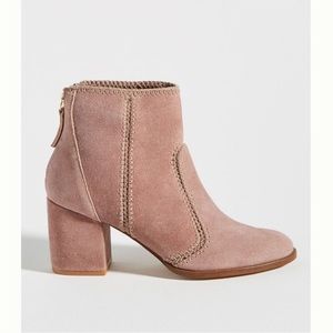 Anthropologie Farylrobin stitched suede ankle boot